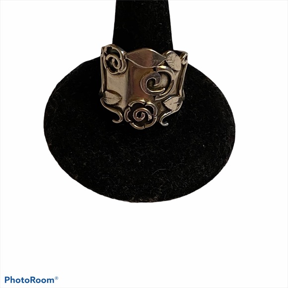 Jewelry - RING STERLING SILVER 925 BAND FLOWERS SCROLL Size 9 6.4g